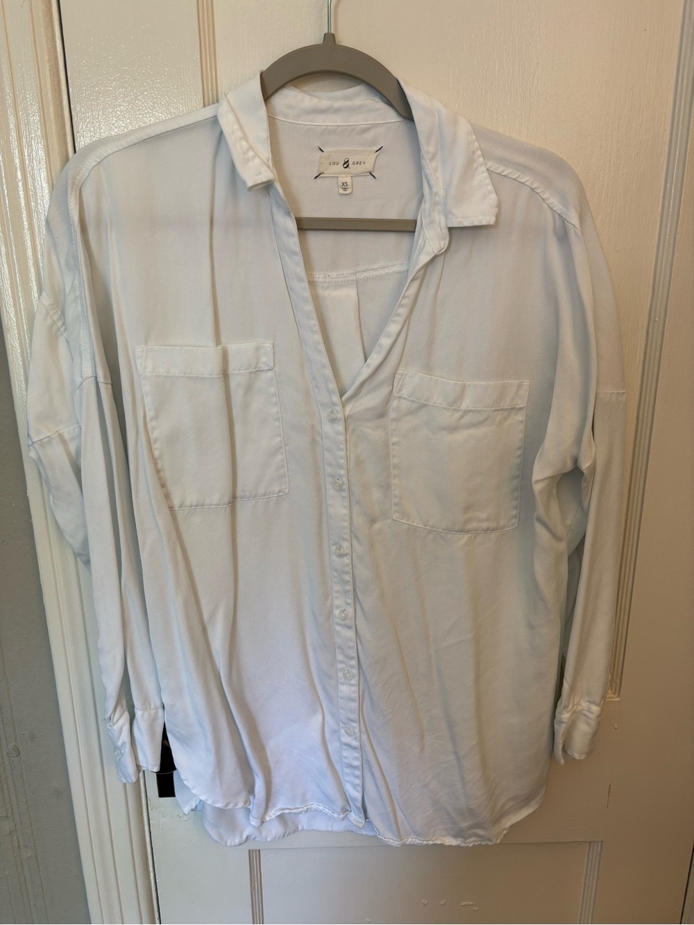 Lou & Grey white Oversized Button-Front Blouse